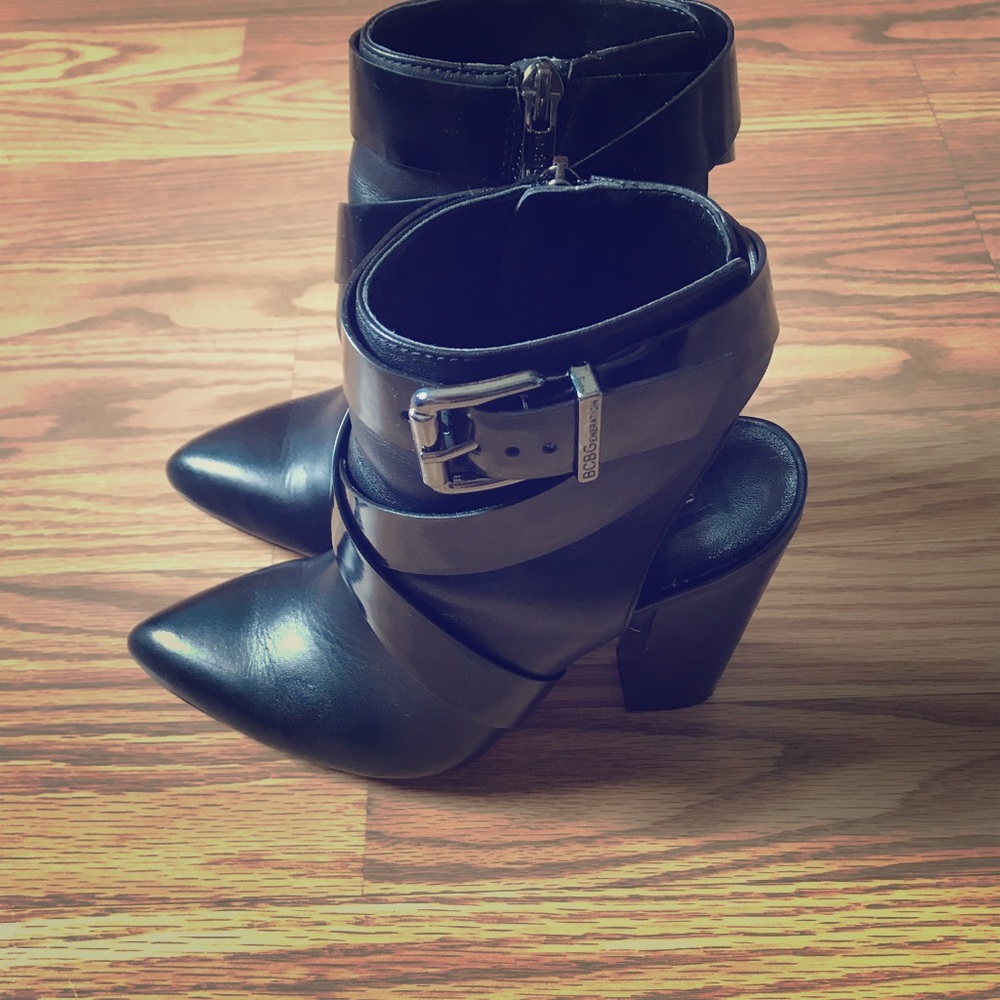 BCBGeneration Black Ankle Boots